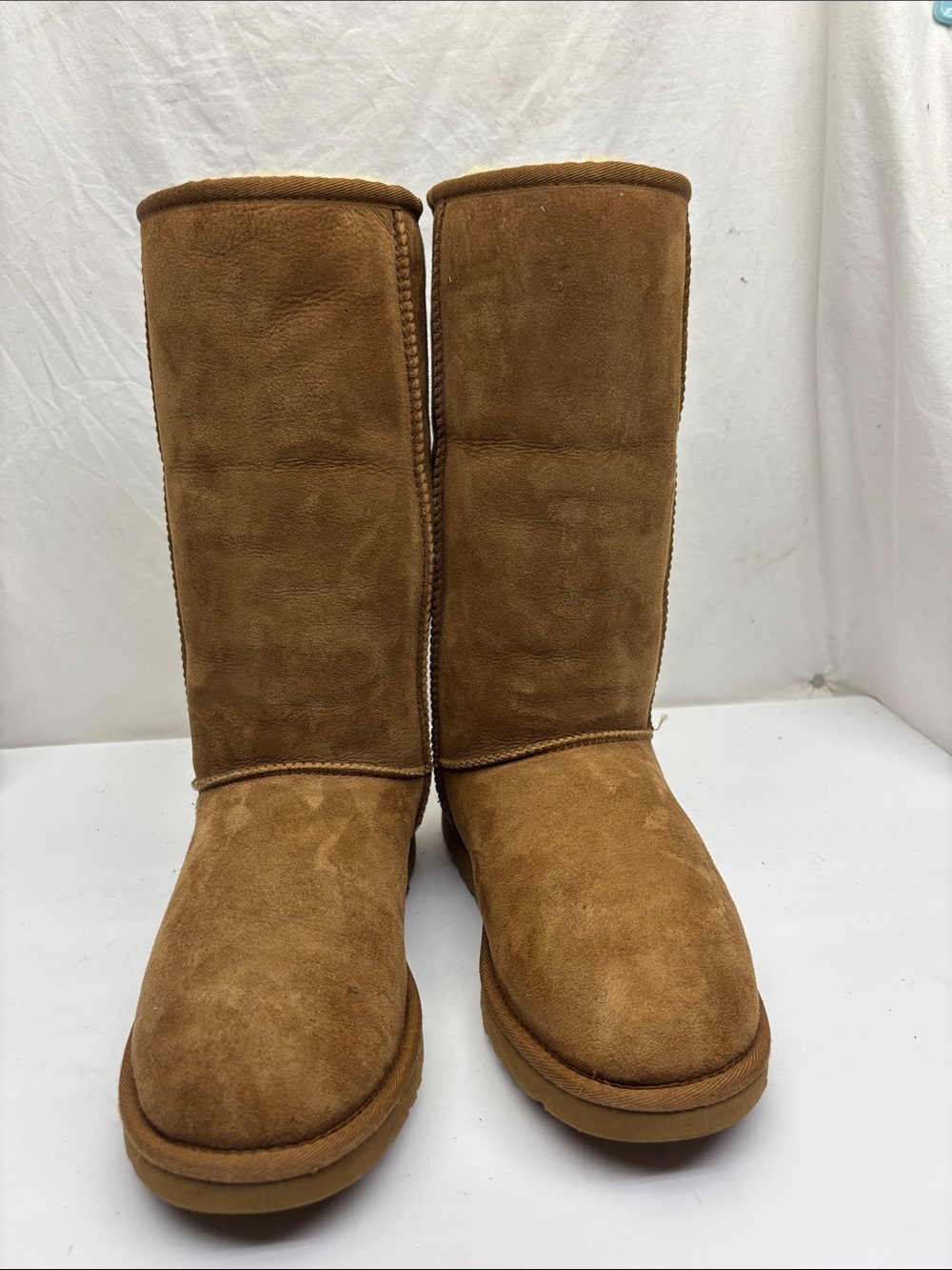 UGG Classic Tall Boots, size 7 women’s